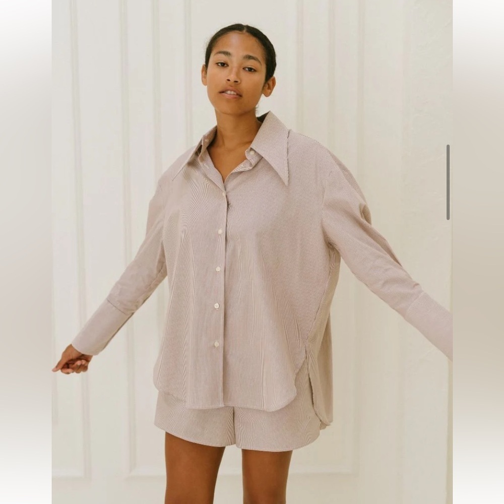 M Woolf. the easy pinstripe button down shirt and the easy shorts set - Picture 2 of 16